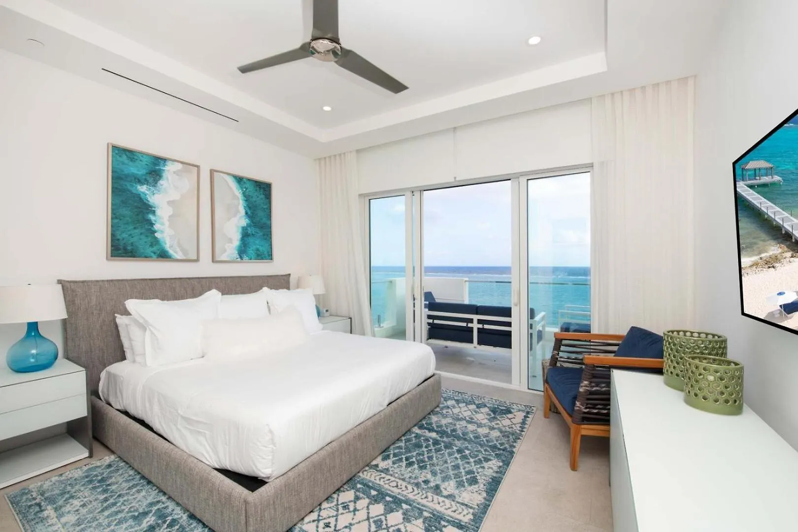 Rum Point Resort 401 Driftwood Village Apartment