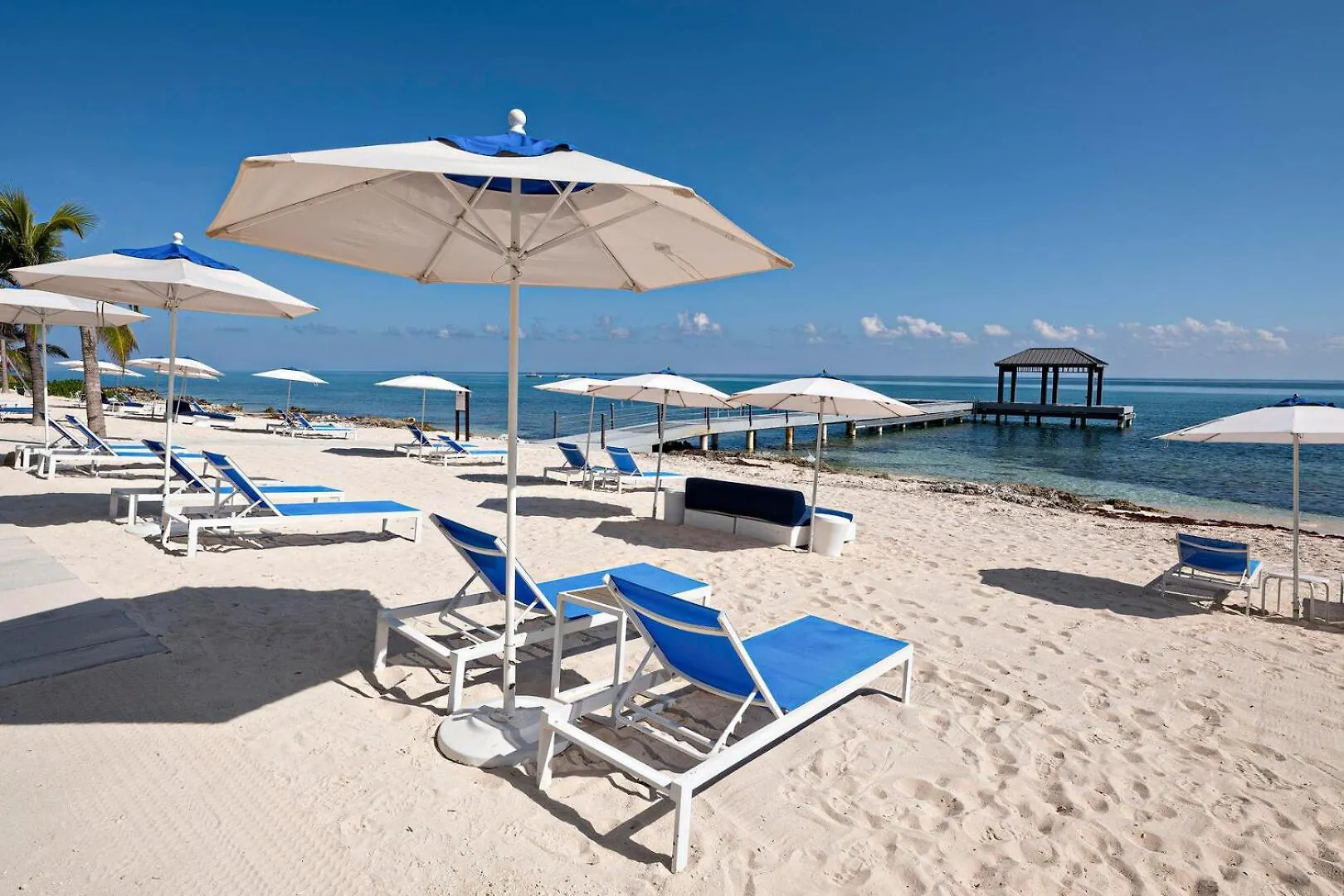 Rum Point Resort 401 Driftwood Village 0*,